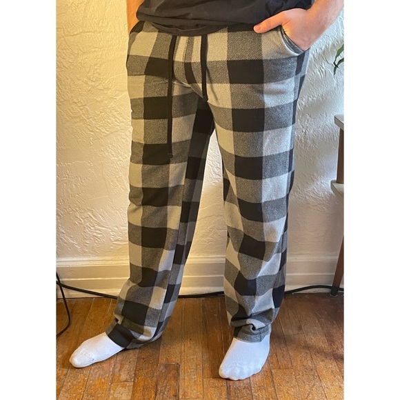 Checkered Sweatpants - Picture 2 of 3